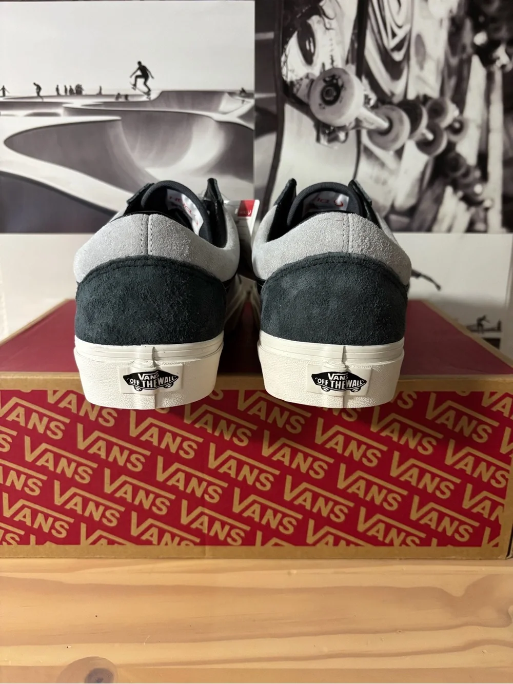 Vans Old Skool sz 9.5 Men 11.0 Women